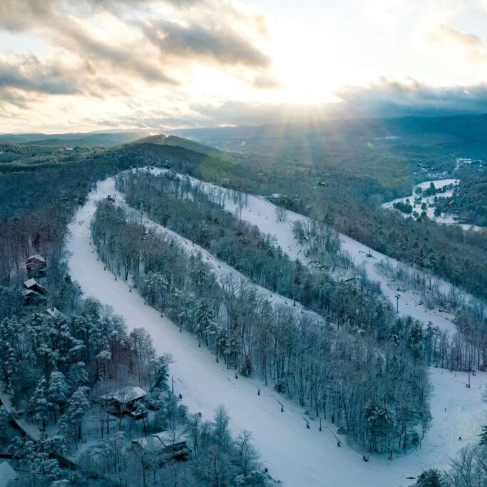 Bryce Chalet Retreat A Mountain Getaway Basye ภายนอก รูปภาพ